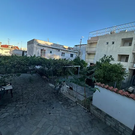 Tsatsalmas With Sea View Apartment