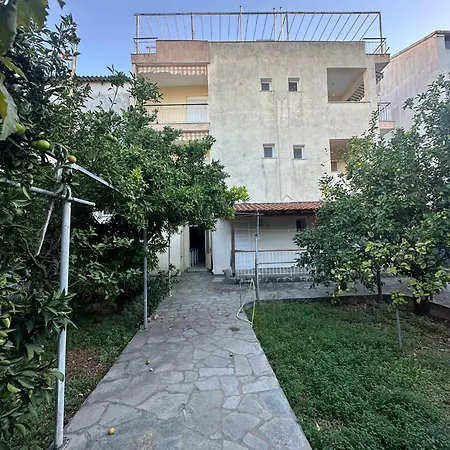 Apartment Tsatsalmas With Sea View *